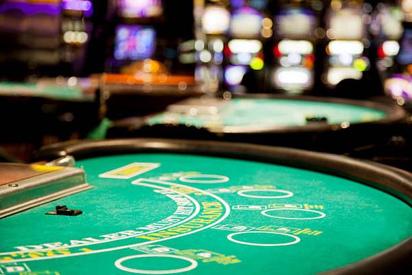 What to Know About Language Support in an arabic casino online